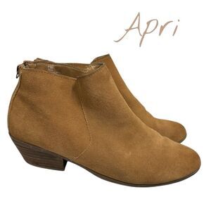 Apri by Italian Shoemakers Haven Suede Leather Ankle Boots Booties 8.5